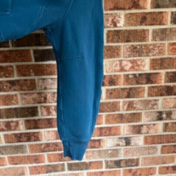 Lululemon Scuba Oversized Half -Zip Hoodie (2021 Release) XS/S EUC Blue Boreali - Picture 9 of 11